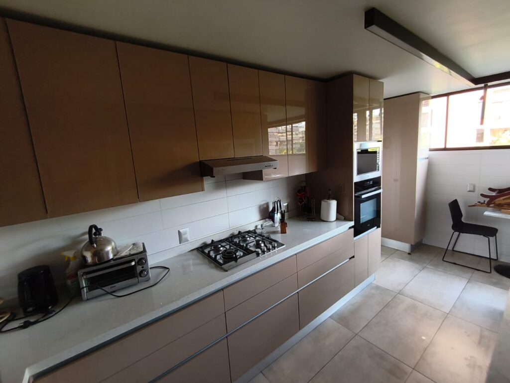 preparar una casa para la venta con limpieza y reparaciones